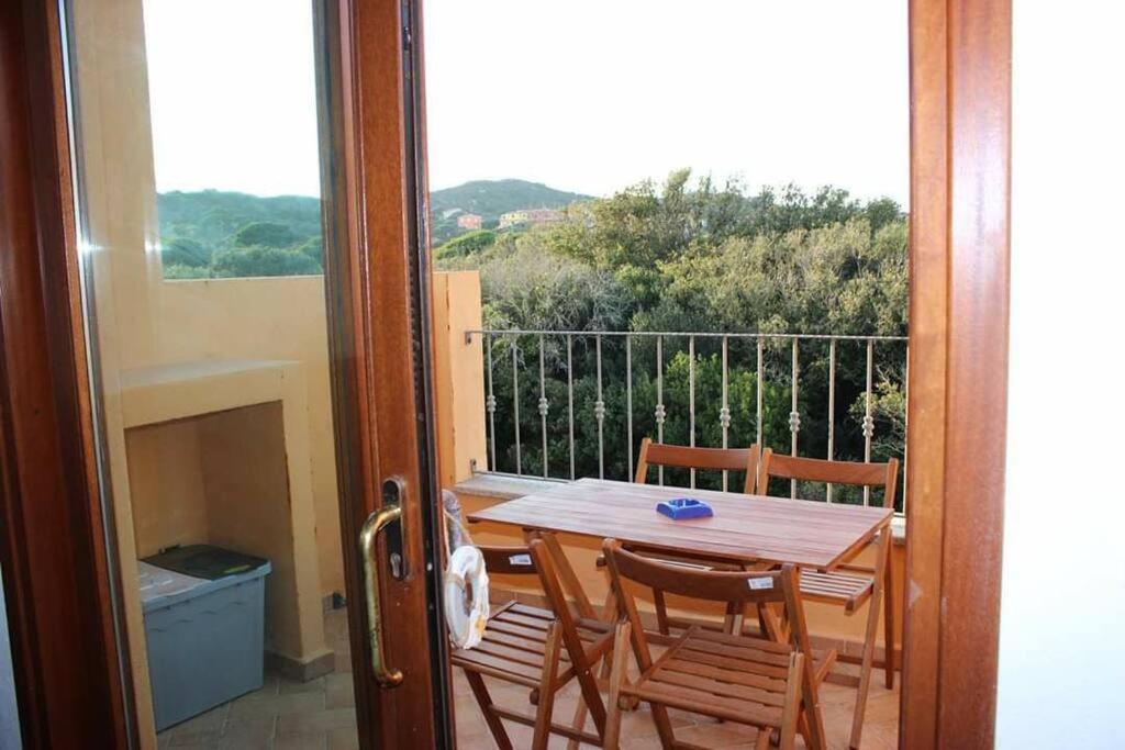 Case Vacanze A Santa Teresa Di Gallura Extérieur photo