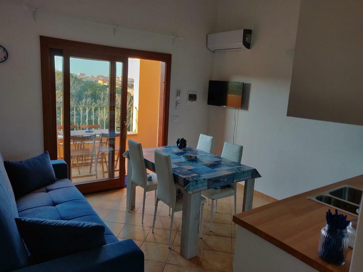 Case Vacanze A Santa Teresa Di Gallura Extérieur photo